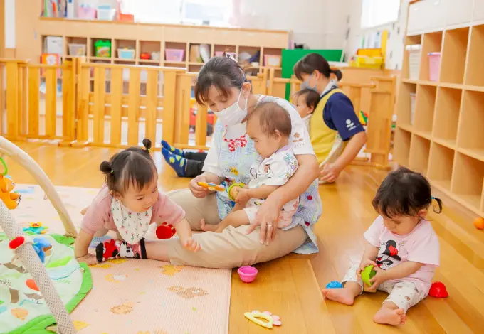 園の1日【0・1・2歳児（未満児）】⑨降園イメージ写真