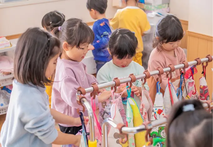 園の1日【3・4・5歳児（以上児）】②登園イメージ写真