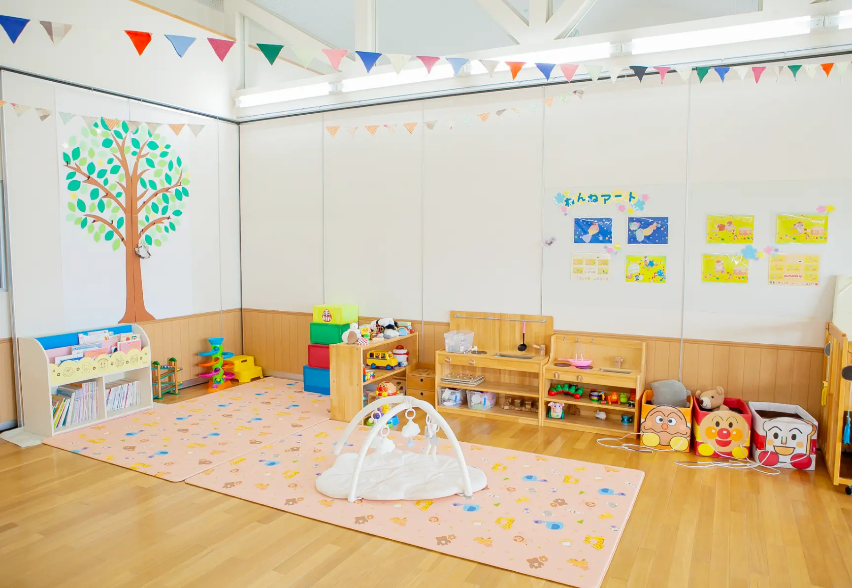園内紹介：子育て支援室イメージ写真