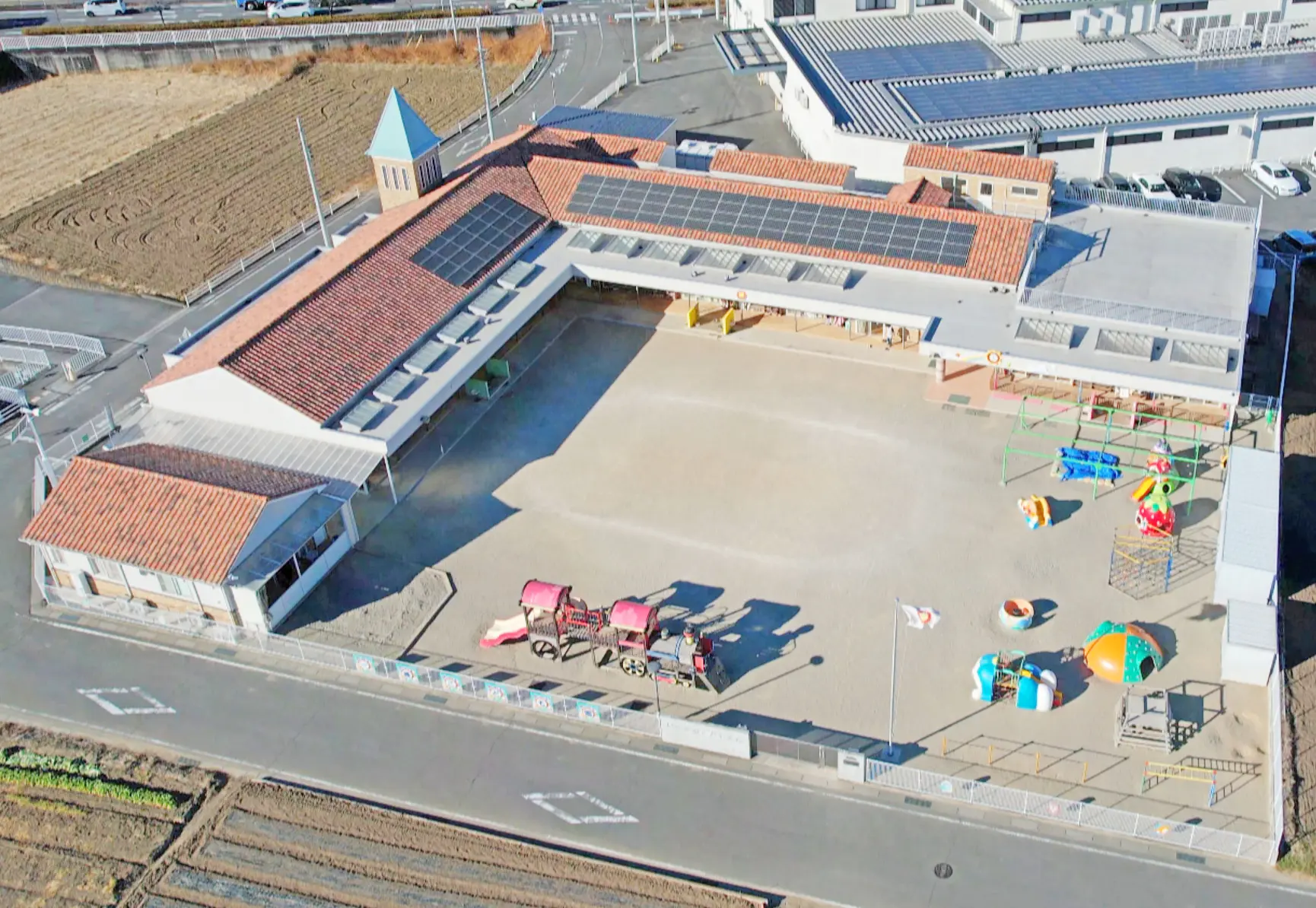 園内紹介：園庭イメージ写真